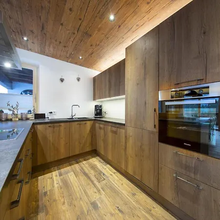 Mountain Wellness In Neukirchen *