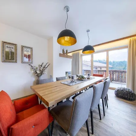 Alpstuga Mountain Wellness In Neukirchen Neukirchen am Großvenediger