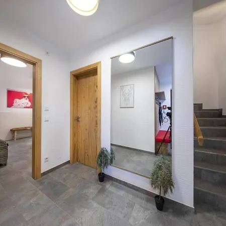 Alpstuga Mountain Wellness In Neukirchen Neukirchen am Großvenediger