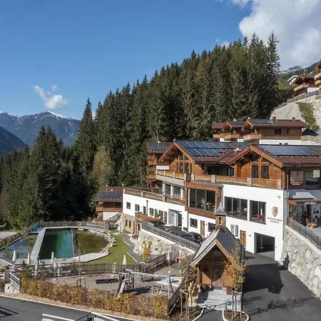 Шале Mountain Wellness In Neukirchen *