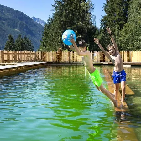 Alpstuga Mountain Wellness In Neukirchen *