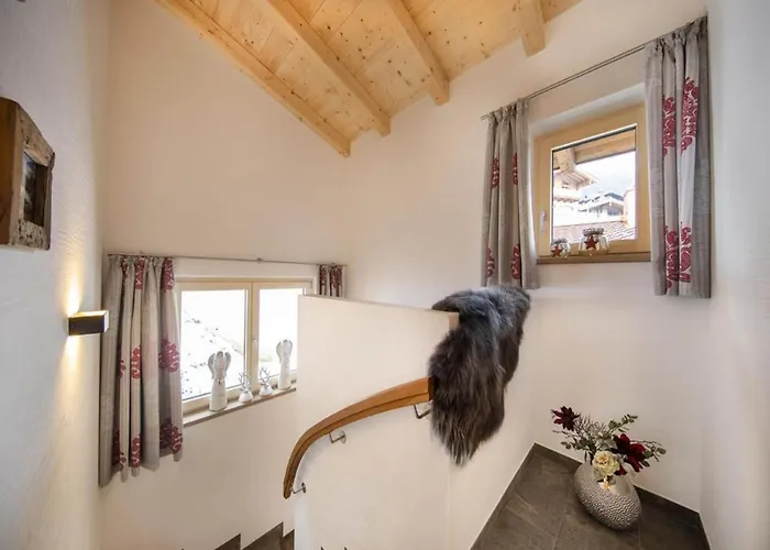 Chalet Mountain Wellness In Neukirchen Neukirchen am Grossvenediger