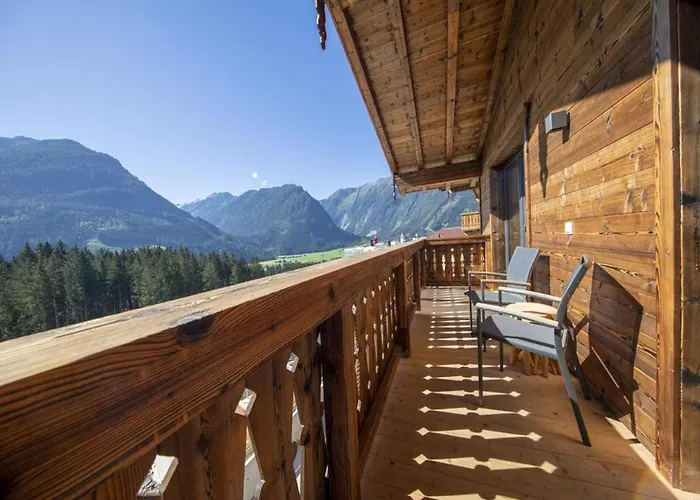 Chalet Mountain Wellness In Neukirchen *